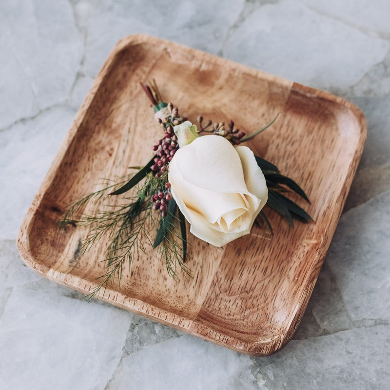 "Blossom and Vine Boutonniere – Priced as shown for standard size. Add comments for custom requests.
#Johns Creek Florist #Peachtree Corners Florist #Alpharetta Florist #Duluth Florist #Custom Floral Arrangements #Floral Arrangements #Flower Arrangements #Deliver Flowers #Same Day Flower Delivery #Local Florist #Anniversary Flowers #Buy Flowers #Florist Near Me #Send Flowers #Gift Flowers #Beautiful Flowers #Shop Flowers"