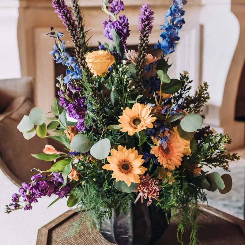 "Let our floral designers create a custom arrangement based on your preferences.
#Johns Creek Florist #Peachtree Corners Florist #Alpharetta Florist #Duluth Florist #Custom Floral Arrangements #Floral Arrangements #Flower Arrangements #Deliver Flowers #Same Day Flower Delivery #Local Florist #Anniversary Flowers #Buy Flowers #Florist Near Me #Send Flowers #Gift Flowers #Beautiful Flowers #Shop Flowers"