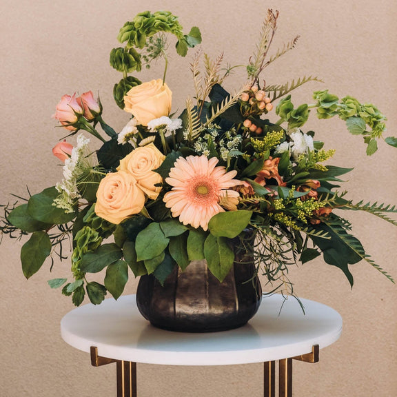 "Let our floral designers create a custom arrangement based on your preferences.
#Johns Creek Florist #Peachtree Corners Florist #Alpharetta Florist #Duluth Florist #Custom Floral Arrangements #Floral Arrangements #Flower Arrangements #Deliver Flowers #Same Day Flower Delivery #Local Florist #Anniversary Flowers #Buy Flowers #Florist Near Me #Send Flowers #Gift Flowers #Beautiful Flowers #Shop Flowers"